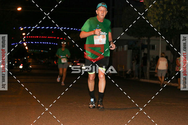 Buy your photos of the event70 CORRIDA DE BRODOWSKI on Fotop