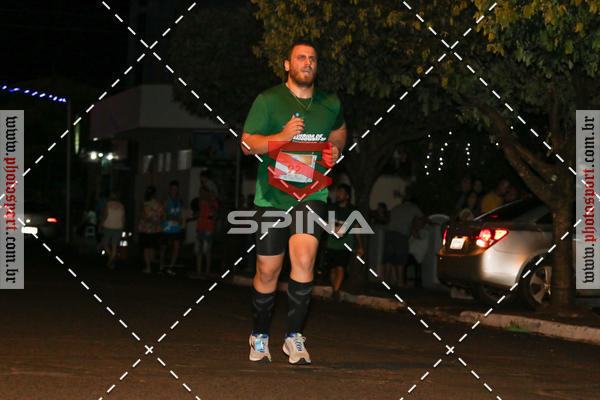 Buy your photos of the event70 CORRIDA DE BRODOWSKI on Fotop