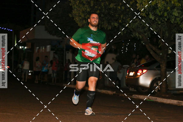 Buy your photos of the event70 CORRIDA DE BRODOWSKI on Fotop