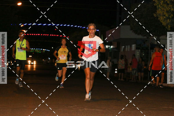 Buy your photos of the event70 CORRIDA DE BRODOWSKI on Fotop