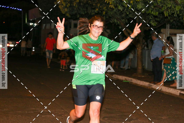 Buy your photos of the event70 CORRIDA DE BRODOWSKI on Fotop