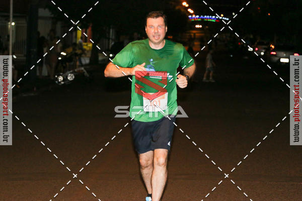 Buy your photos of the event70 CORRIDA DE BRODOWSKI on Fotop