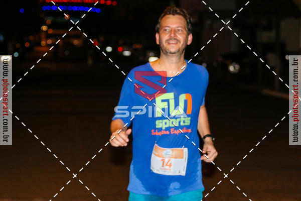 Buy your photos of the event70 CORRIDA DE BRODOWSKI on Fotop