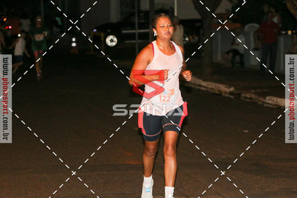 Buy your photos of the event70 CORRIDA DE BRODOWSKI on Fotop