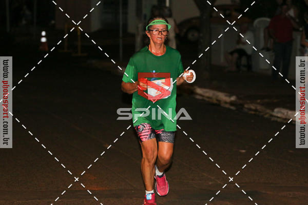 Buy your photos of the event70 CORRIDA DE BRODOWSKI on Fotop