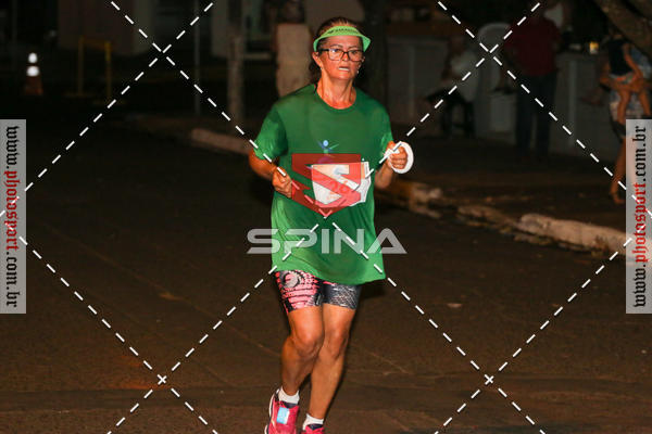 Buy your photos of the event70 CORRIDA DE BRODOWSKI on Fotop