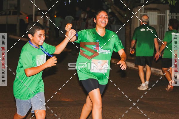 Buy your photos of the event70 CORRIDA DE BRODOWSKI on Fotop