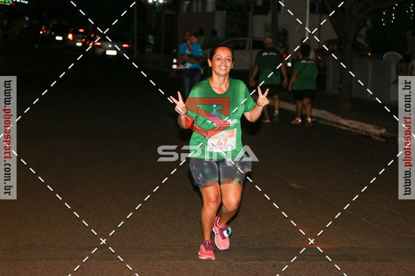 Buy your photos of the event70 CORRIDA DE BRODOWSKI on Fotop