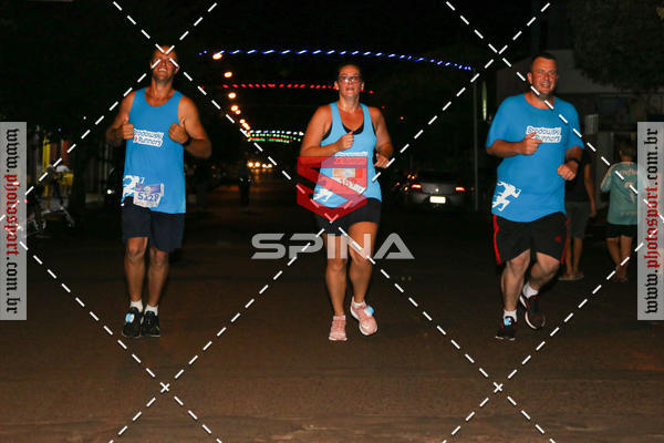 Buy your photos of the event70 CORRIDA DE BRODOWSKI on Fotop