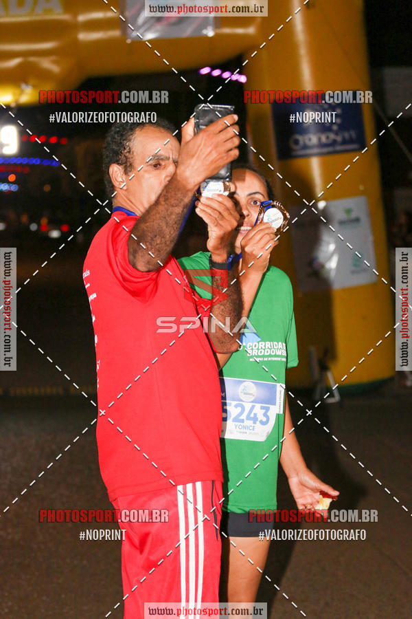 Buy your photos of the event70 CORRIDA DE BRODOWSKI on Fotop