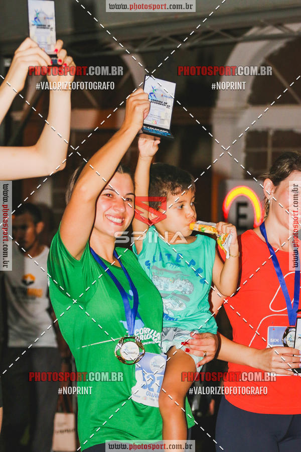 Buy your photos of the event70 CORRIDA DE BRODOWSKI on Fotop