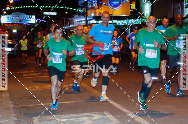 Buy your photos of the event70 CORRIDA DE BRODOWSKI on Fotop