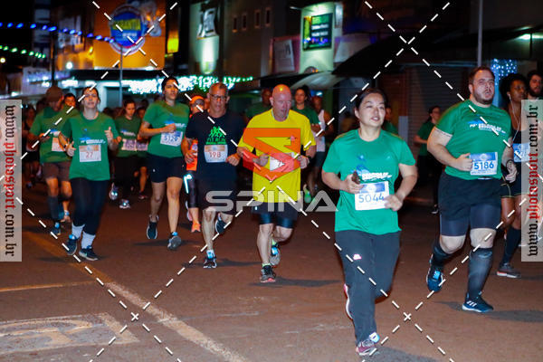 Buy your photos of the event70 CORRIDA DE BRODOWSKI on Fotop