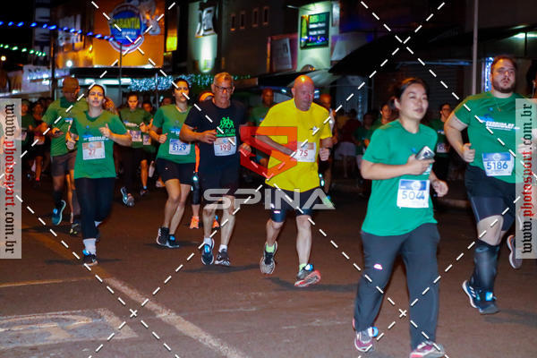 Buy your photos of the event70 CORRIDA DE BRODOWSKI on Fotop