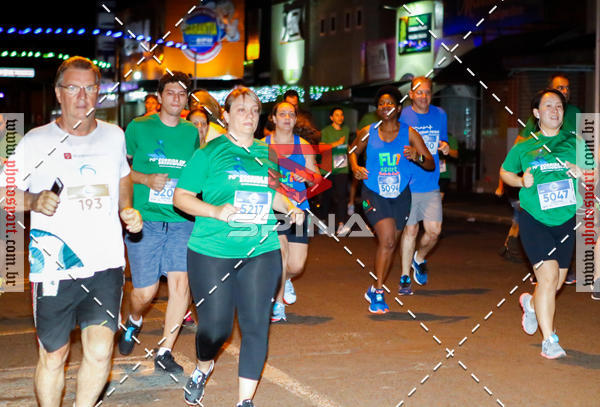 Buy your photos of the event70 CORRIDA DE BRODOWSKI on Fotop