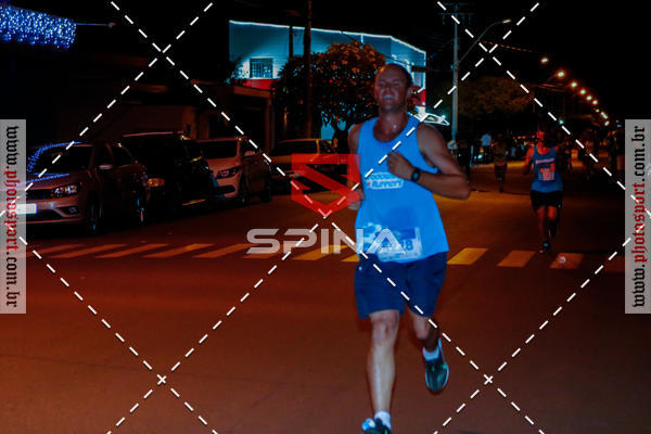 Buy your photos of the event70 CORRIDA DE BRODOWSKI on Fotop