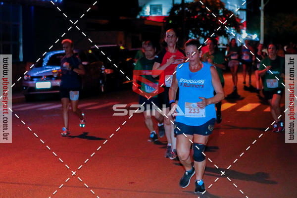 Buy your photos of the event70 CORRIDA DE BRODOWSKI on Fotop