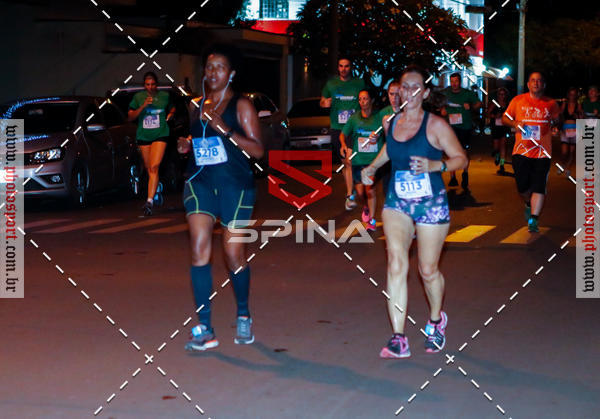 Buy your photos of the event70 CORRIDA DE BRODOWSKI on Fotop