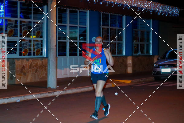 Buy your photos of the event70 CORRIDA DE BRODOWSKI on Fotop