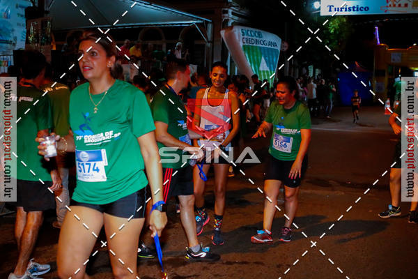 Buy your photos of the event70 CORRIDA DE BRODOWSKI on Fotop