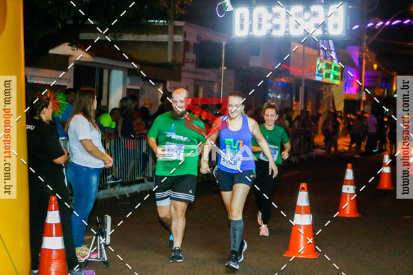 Buy your photos of the event70 CORRIDA DE BRODOWSKI on Fotop