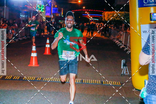 Buy your photos of the event70 CORRIDA DE BRODOWSKI on Fotop