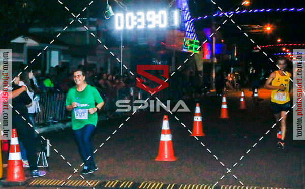 Buy your photos of the event70 CORRIDA DE BRODOWSKI on Fotop