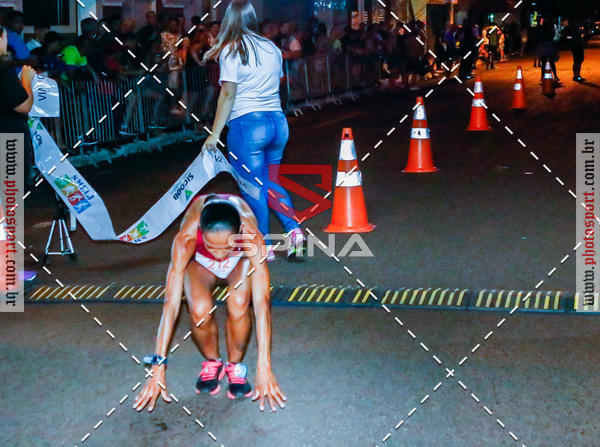 Buy your photos of the event70 CORRIDA DE BRODOWSKI on Fotop