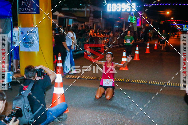 Buy your photos of the event70 CORRIDA DE BRODOWSKI on Fotop