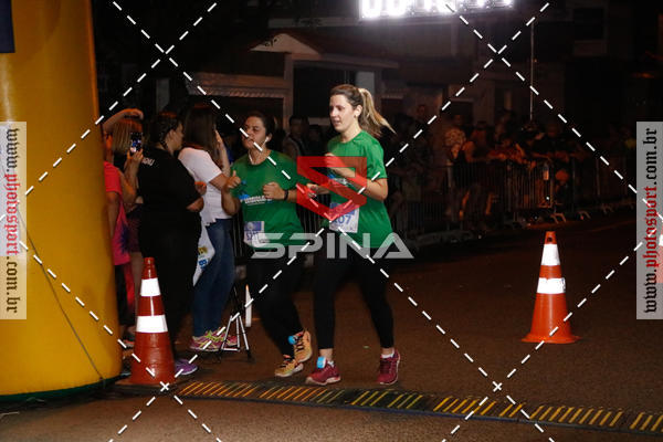Buy your photos of the event70 CORRIDA DE BRODOWSKI on Fotop