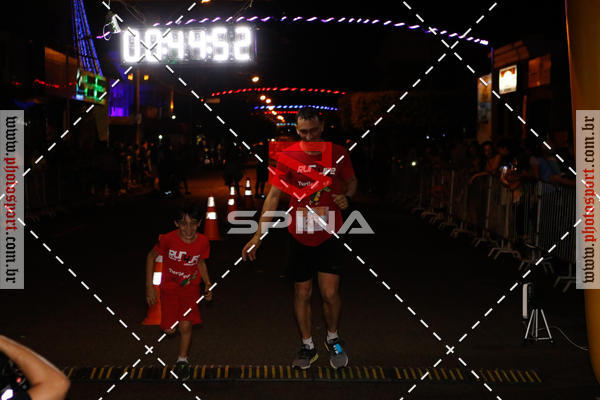 Buy your photos of the event70 CORRIDA DE BRODOWSKI on Fotop