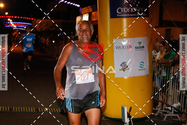Buy your photos of the event70 CORRIDA DE BRODOWSKI on Fotop