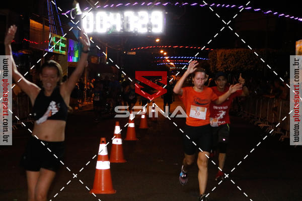 Buy your photos of the event70 CORRIDA DE BRODOWSKI on Fotop