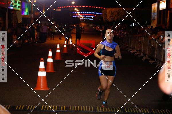 Buy your photos of the event70 CORRIDA DE BRODOWSKI on Fotop