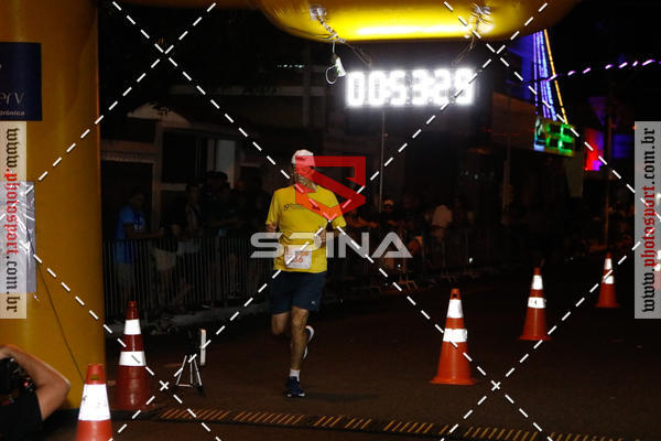 Buy your photos of the event70 CORRIDA DE BRODOWSKI on Fotop