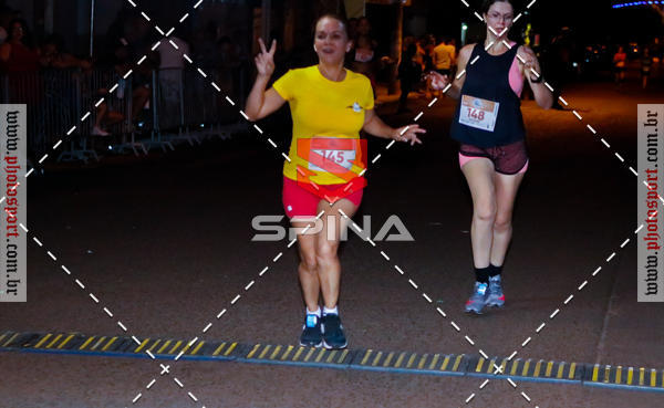 Buy your photos of the event70 CORRIDA DE BRODOWSKI on Fotop