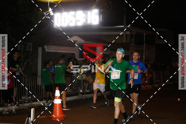 Buy your photos of the event70 CORRIDA DE BRODOWSKI on Fotop