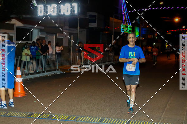 Buy your photos of the event70 CORRIDA DE BRODOWSKI on Fotop