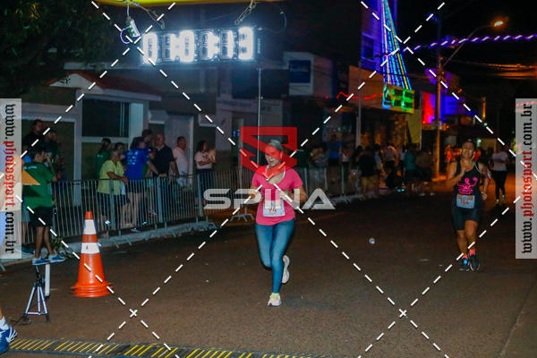 Buy your photos of the event70 CORRIDA DE BRODOWSKI on Fotop