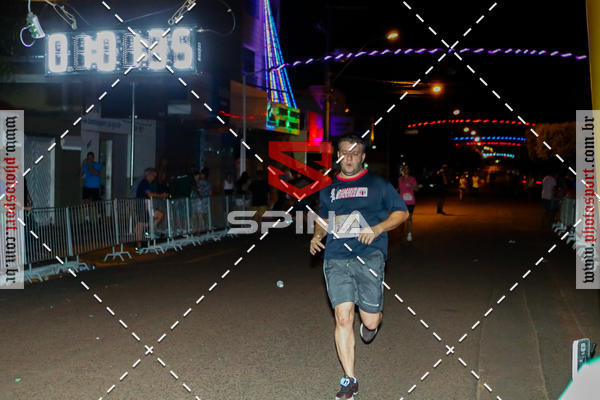 Buy your photos of the event70 CORRIDA DE BRODOWSKI on Fotop