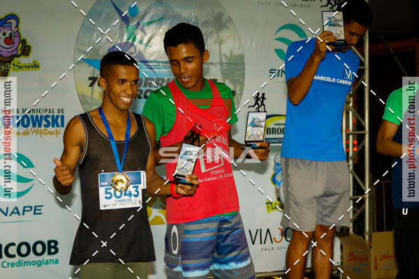 Buy your photos of the event70 CORRIDA DE BRODOWSKI on Fotop