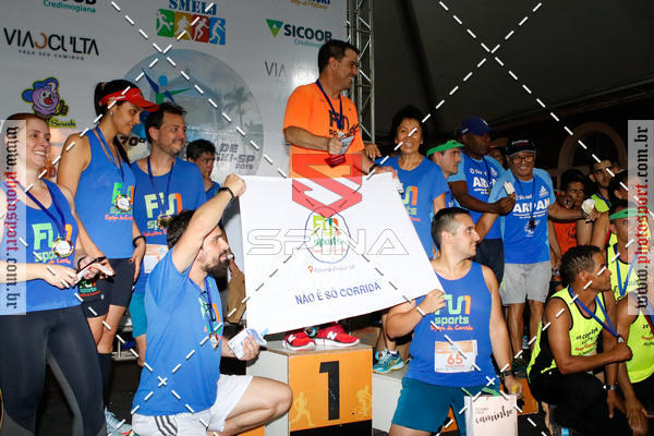 Buy your photos of the event70 CORRIDA DE BRODOWSKI on Fotop