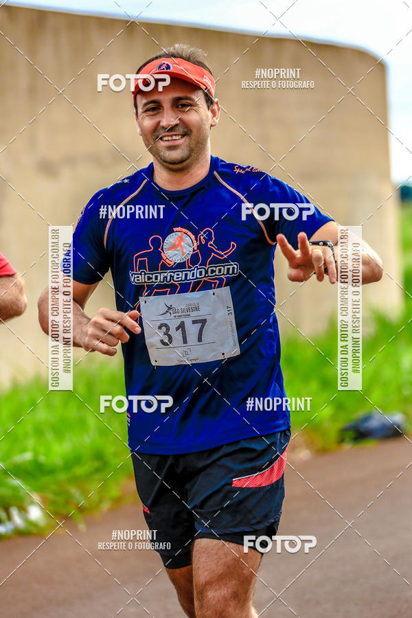 Buy your photos of the event 71 Corrida So Silvestre de Jaboticabal on Fotop