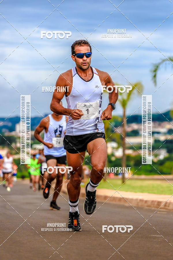 Buy your photos of the event 71 Corrida So Silvestre de Jaboticabal on Fotop