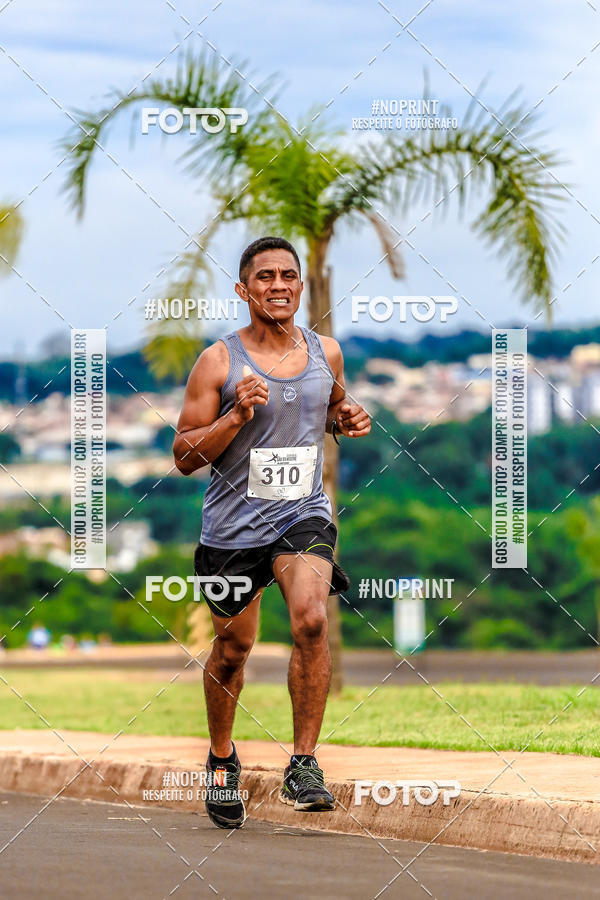 Buy your photos of the event 71 Corrida So Silvestre de Jaboticabal on Fotop