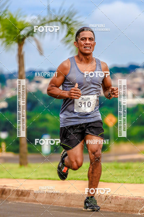 Buy your photos of the event 71 Corrida So Silvestre de Jaboticabal on Fotop