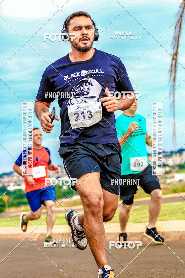 Buy your photos of the event 71 Corrida So Silvestre de Jaboticabal on Fotop