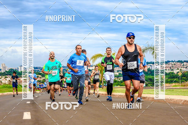 Buy your photos of the event 71 Corrida So Silvestre de Jaboticabal on Fotop
