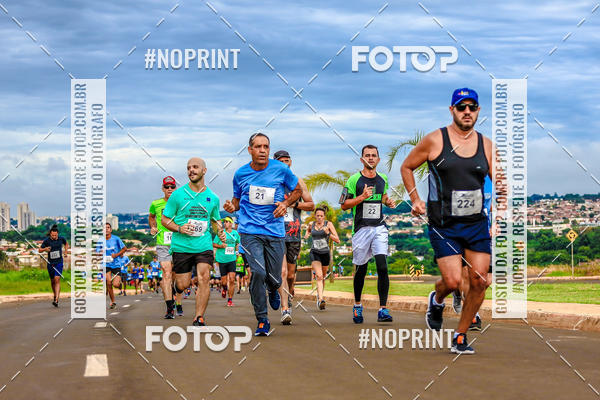 Buy your photos of the event 71 Corrida So Silvestre de Jaboticabal on Fotop