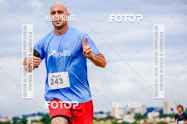 Buy your photos of the event 71 Corrida So Silvestre de Jaboticabal on Fotop